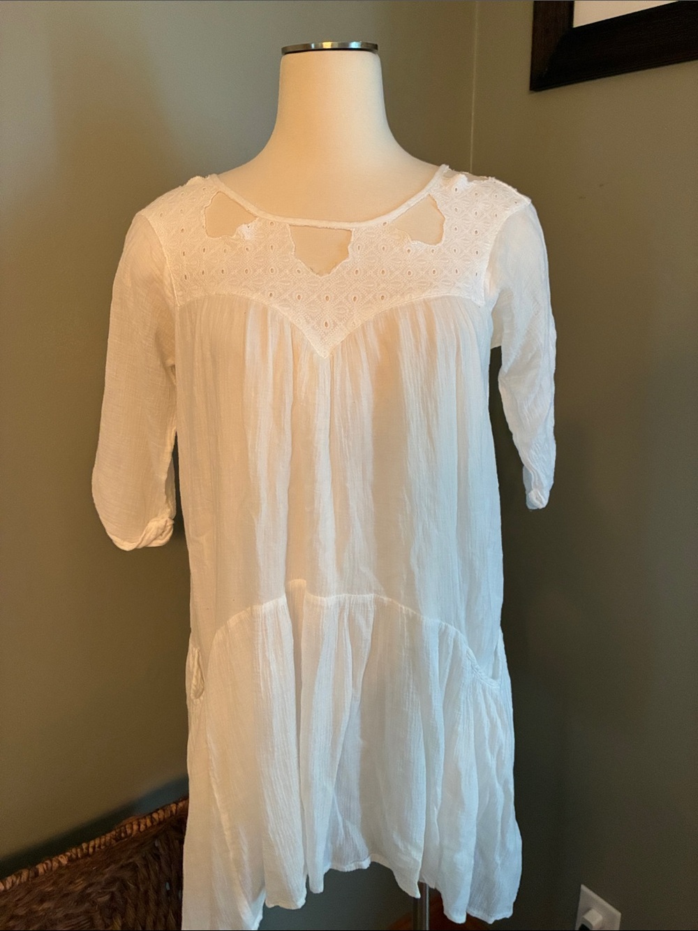 Peach Love California White Crochet Look Yoke Tunic